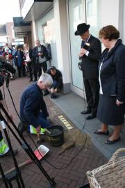 Stolpersteenlegging vrijdag 3 mei 2013. Foto’s Kyra Broshuis.